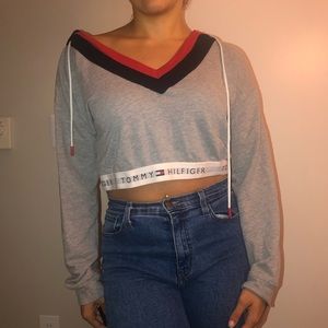 Tommy Hilfiger Cropped Sweatshirt